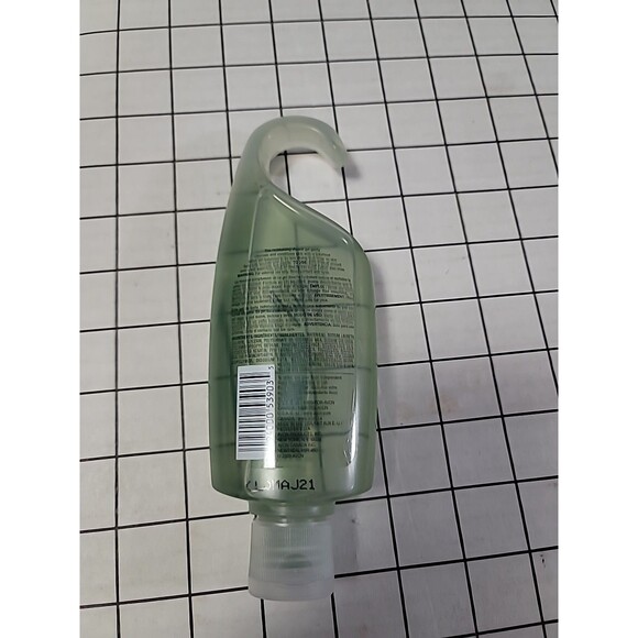 Avon Skin So Soft  Moisturizing Shower Gel 5 oz.  ORIGINAL NIP NOS - Picture 4 of 6